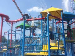 -泸州欢乐派海滩公园