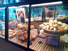 -Dough&Joe团憩(瑞虹天地月亮湾店)