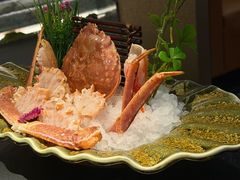 -蟹犇前•帝王蟹雪蟹(陆家嘴店)
