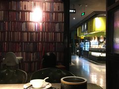 -V-ONE西雅图海鲜自助餐厅(仓山万达广场店)