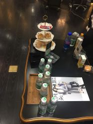 -变画·发型STUDIO