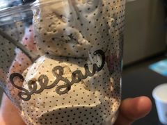 茉莉银针冰激凌-Seesaw Coffee(苏州中心店)