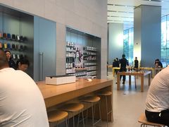 -Apple零售店(华贸购物中心店)