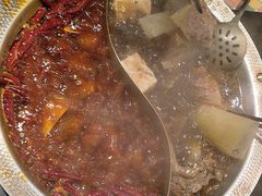 -廖掌柜·重庆鲜货火锅(上海首店)