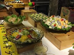 -海吃海喝海鲜烤肉餐厅