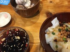 -遵义虾子卢四羊肉粉(大沽路店)