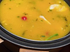 -山城外·非遗酸菜鱼(蜀都万达店)