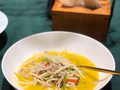 -荷风细雨·中国茶宴(世纪大道店)