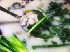 -鲜呦蒸汽石锅鱼(北辰路店)