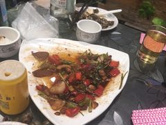 -临街徽菜馆·正宗黄山味