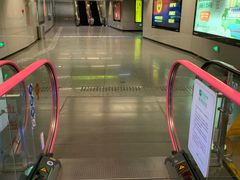 -红土地(地铁站)