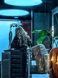 -Z.X HAIR SALON张新美业