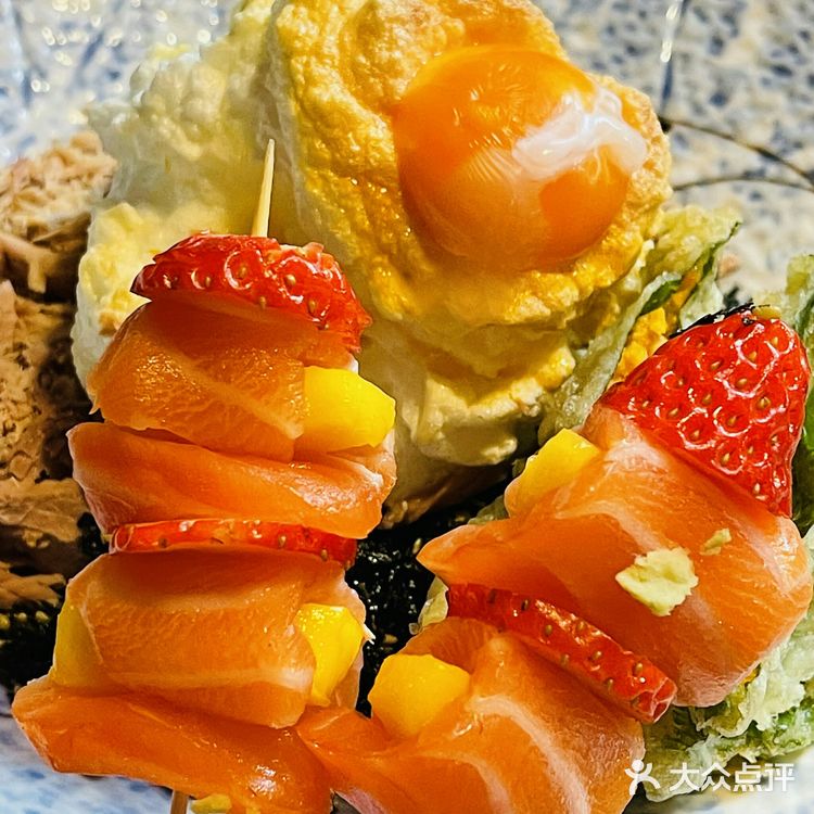 情人节浪漫美食|开往春天的幸福不一定是列车也有可能是海胆自由
