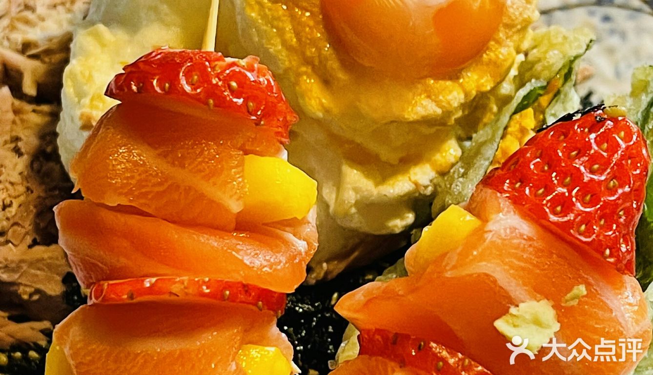 情人节浪漫美食｜开往春天的幸福不一定是列车也有可能是海胆自由