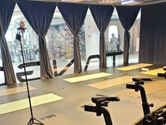 -TANGO LIVEHOUSE动感单车(巴黎春天店)