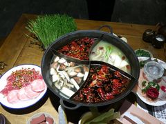 -白乐天毛肚火锅馆(南滨路店)