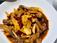 鸡爪-费大厨辣椒炒肉(高铁吾悦广场店)