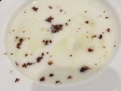 奶油蘑菇汤-红房子西菜馆(淮海中路店)