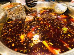 -肖肖酸萝卜鱼火锅(总店)