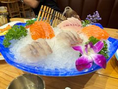 -青瓦餐厅·生鱼片·韩园烤肉(西塔店)