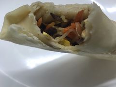 蔬菜卷-上海对外经贸大学松江校区-食堂