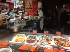 -四海一家自助餐(益田假日广场店)