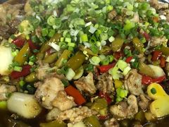 -廖哥泡椒兔(峨眉店)