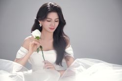 -乐派诗婚纱摄影