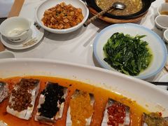 -饭橘汉江码头·乡野土菜馆(静安路店)
