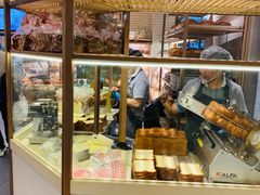 面包甜点陈列柜-山崎面包(静安久光店)