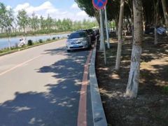 -丁香湖公园