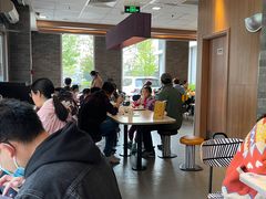 大堂-麦当劳(欢乐谷店)