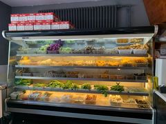 自助取餐区-万记麻辣烫国展总店