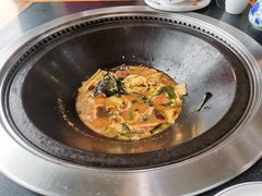 -老刘生态大鱼坊铁锅炖鱼(赛马场店)