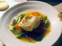 香煎鳕鱼配甜豆-Mercato莫卡多露台餐厅与酒吧(K11店)
