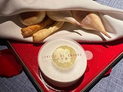 -弦月窗LUNETTE BY AMANDA(复兴路店)