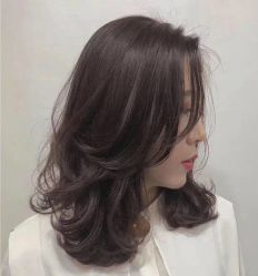 -MOVAN  HAIR莫凡匠人发型屋