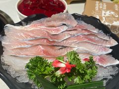 -老房老舍重庆火锅(假日城市店)