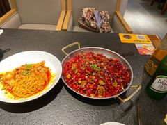 -万重锦·人文川菜馆(骡马市店)