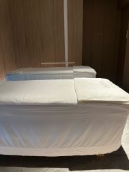 -AURAS璈然科技护肤中心