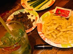 -Helens海伦司小酒馆(王家湾人信汇店)