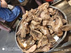 -肖肖酸萝卜鱼火锅(总店)