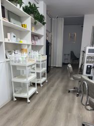 -Dr·Jane皮肤管理中心