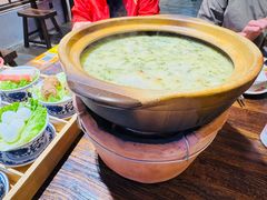 -聚汇三少·龙虾·中餐厅(莫邪路新天地店)