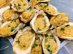 -覃记海鲜美食餐厅