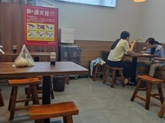 -牡丹广场薛栓子擀面皮大王