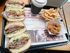 -The Habit Burger Grill 哈比特汉堡(复兴soho店)