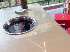 -赵美丽·重庆社区火锅·直营店(火车东站·中豪国际店)