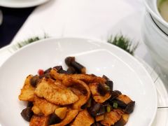 鸡枞菌小炒肉-百盛·鼎膳(中海财富中心)