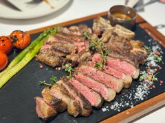 -Erman岩烧牛排(虹桥南丰城店)